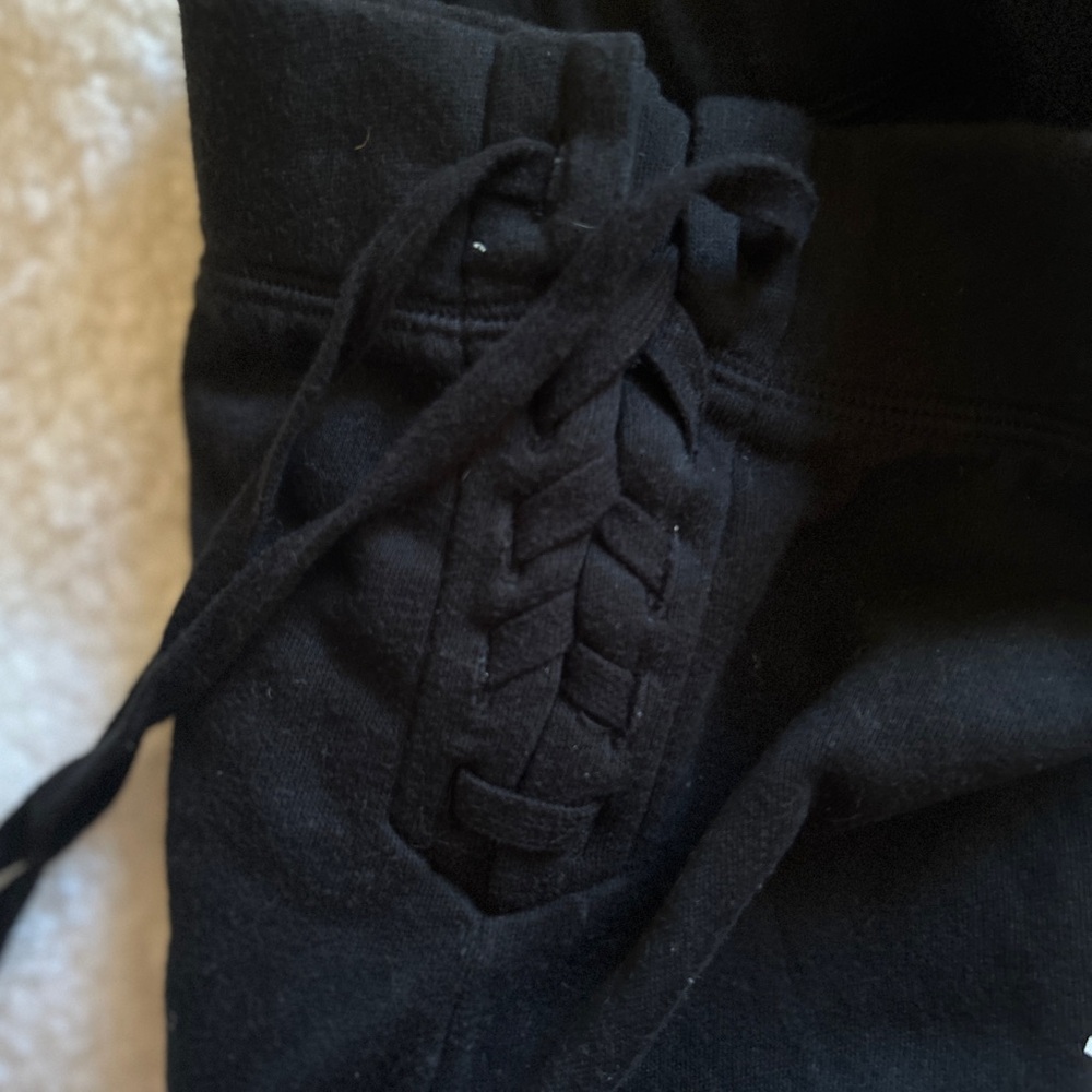 PINK Victoria's Secret Black Athletic Shorts - Picture 2 of 3
